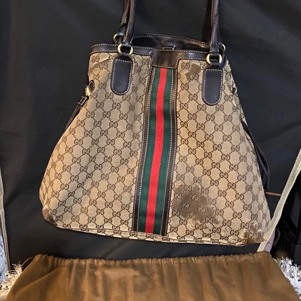 Gucci Vintage Hobo bag (USED)